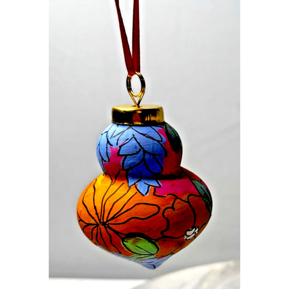 Hand painted Christmas Ornament Set Of 4 Pieces - Picture 7 of 7
